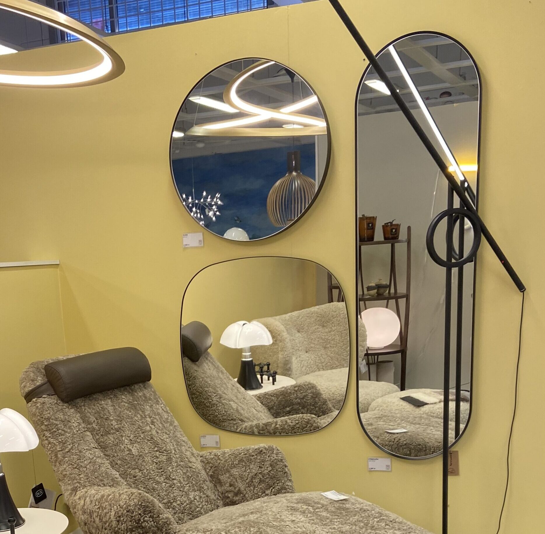 Our mirrors at inredningsgalleriet shop